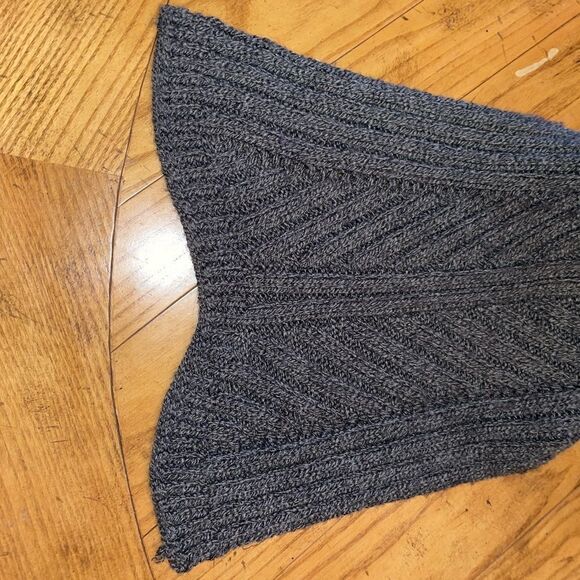 Armani Exchange Scarf - Picture 3 of 4